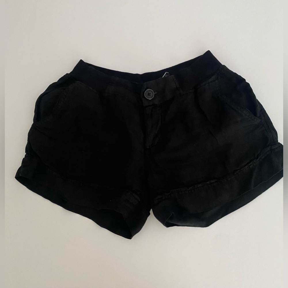 Standard James Perse Women’s Linen Shorts Size 26 Waist Black Beach Travel